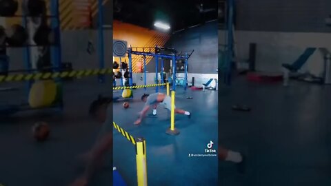 If she ain’t cheating when she goes on her girls trip throw the whole chick away 👑