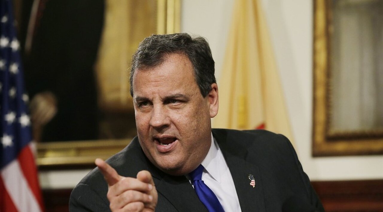 Chris Christie Actually Scores a Direct Hit on CBS News' Margaret Brennan