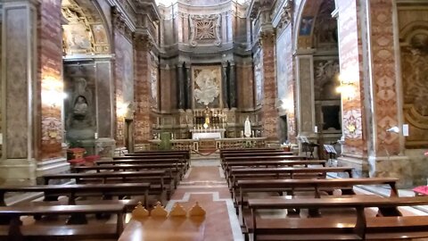 Basilica one of 900 in Rome and running out time