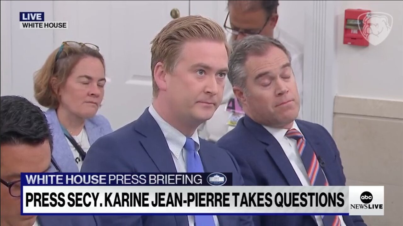 NBC Reporter Is SHOOK After Peter Doocy Asks IMPRESSIVE Question - HaloRock