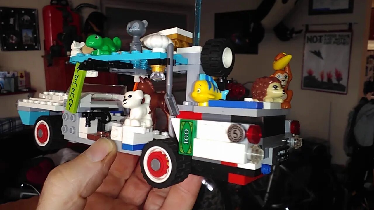 Vegan Lego gangster car