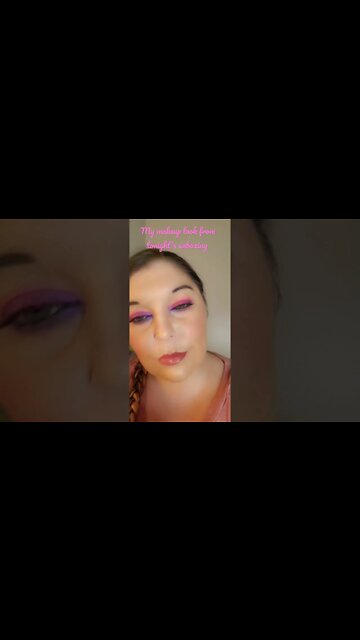 I did a live #ipsyunboxing & created this amazing look from all the products I got from #ipsy 💋💄💖👑