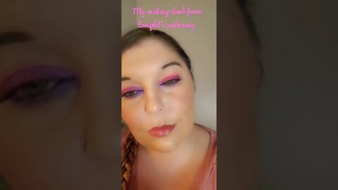 I did a live #ipsyunboxing & created this amazing look from all the products I got from #ipsy 💋💄💖👑