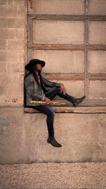 Ella Mai ‘Trip’ was begging for sax