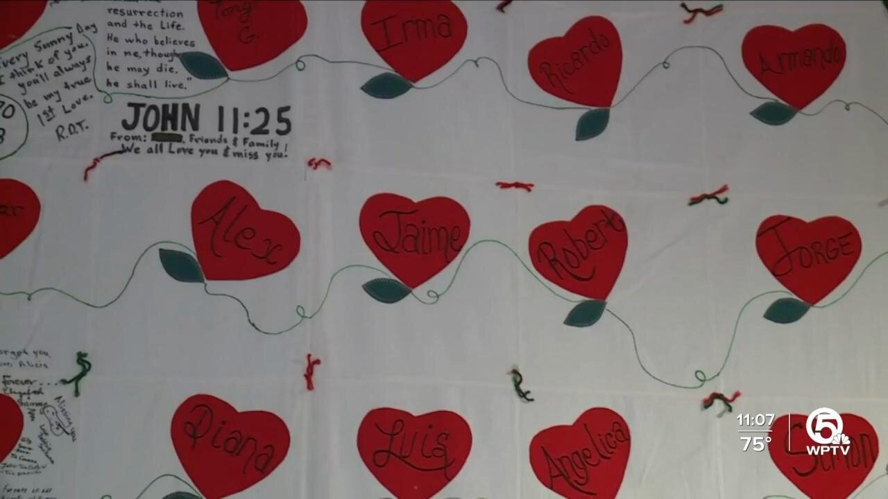 Community raises awareness on World AIDS Day through quilt displays