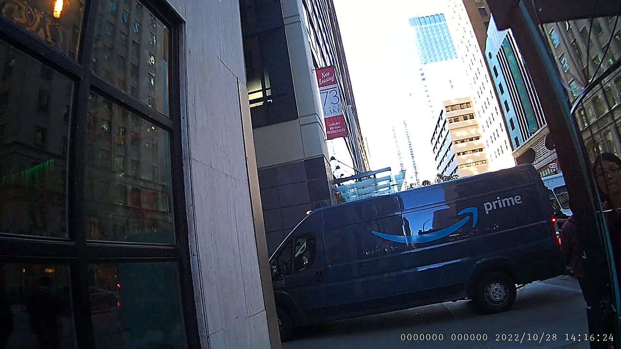 Amazon driver almost got hit by raging white car