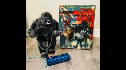 Marx Mighty Kong is just in time to school Godzilla!