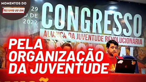 O congresso da Aliança da Juventude Revolucionária | Momentos