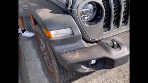 Muddy Jeep Wrangler detail