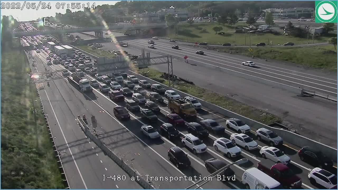 Crash causing major delays on I-480 westbound at Transportation Boulevard