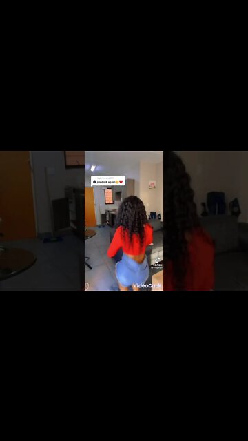 she can dance 😍😍