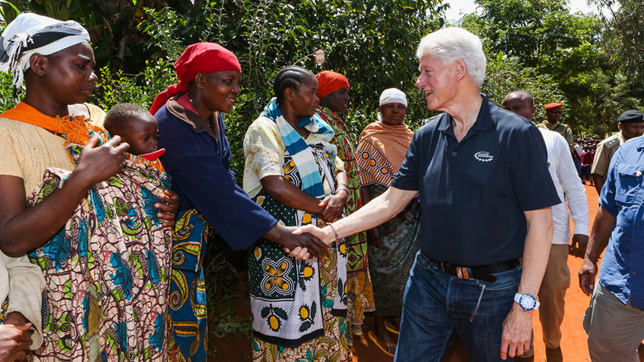 What Were the Clintons Doing in Haiti? (@blunts4jesus_)