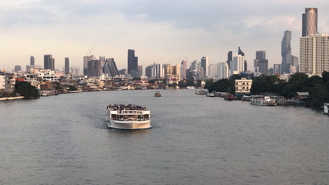 Timelapse at sky Park in Bangkok, Thailand