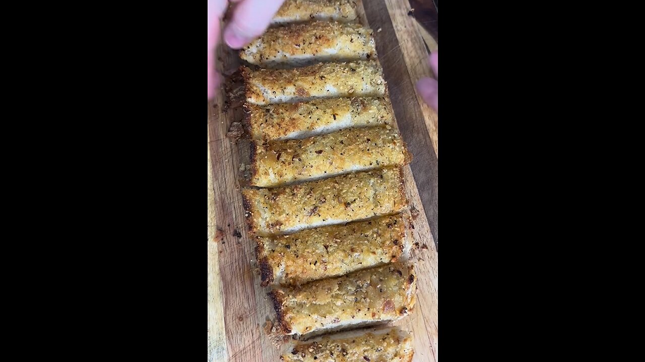 Yummy Garlic Bread Recipe!! Enjoy