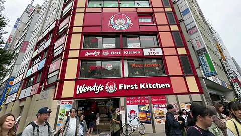 Eating Wendy 's In Japan