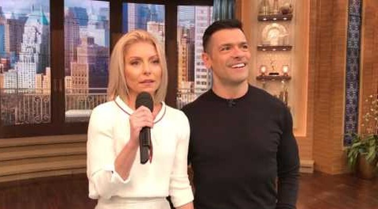 Kelly Ripa and Mark Consuelos Discover Their Past Lives