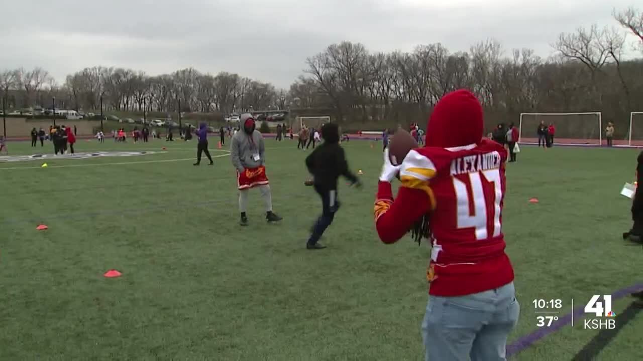 'I can prove boys wrong': Flag football clinic encourages young girls to take up sport