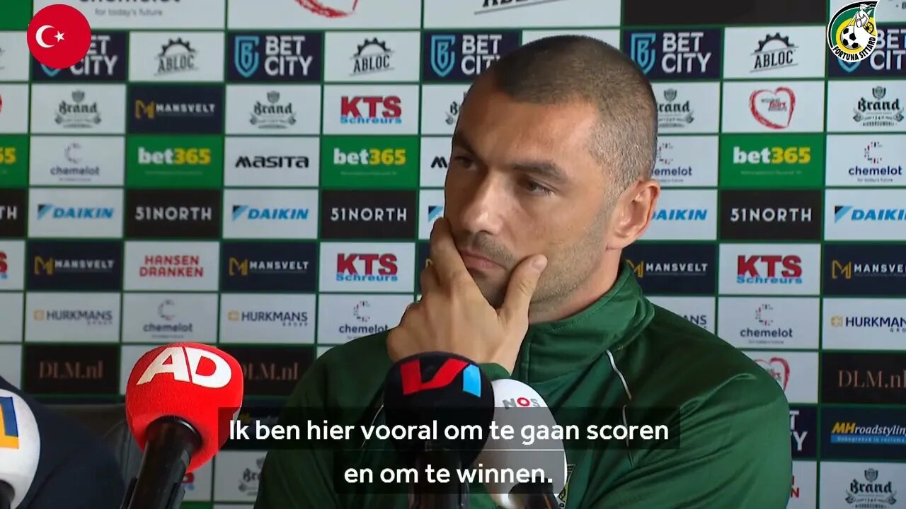 Turkse topspits Burak Yilmaz is gepresenteerd door Fortuna Sittard. Hij heeft grote ambities.