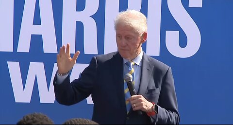 IF I WAS PRES NO RAINING! Bill Clinton mocks Trump rhetoric - Columbus GA rally