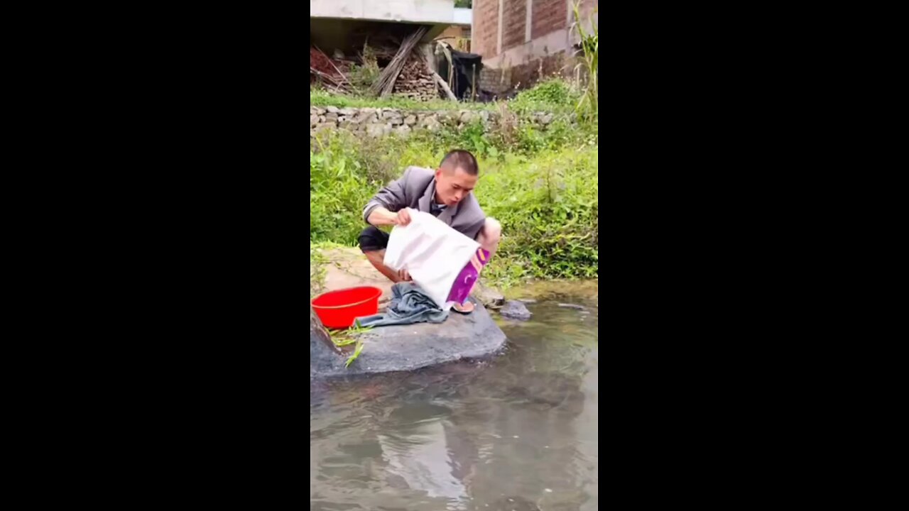 Funny video washing Clothes Amazing Style