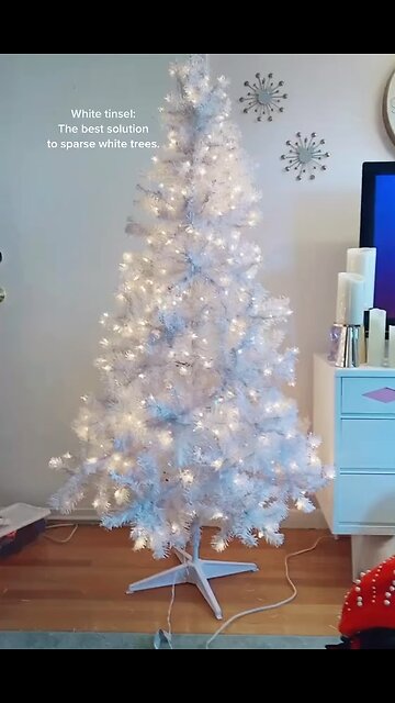 White Christmas tree