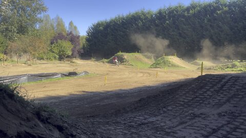 Backyard Supercross Track￼