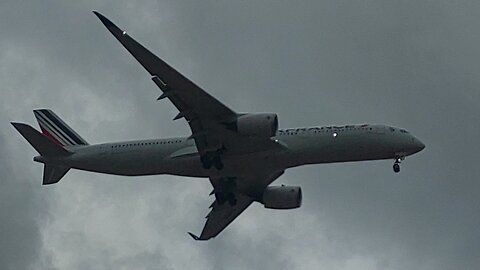 Airbus A350 F-HTYT en provenance de Paris à Fortaleza