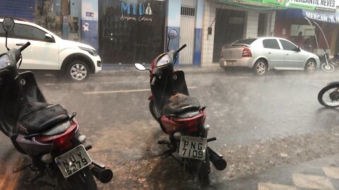 MUITA CHUVA EM VIÇOSA DO CEARÁ