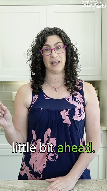 My best tip for keeping up: get in the kitchen 5 to 10 minutes earlier than you think you need to. ⏱