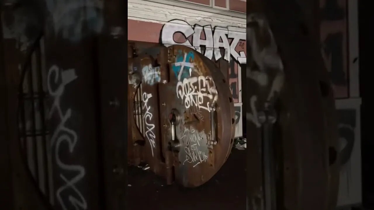 Abandoned Bank in Gary, IN