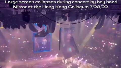 Large screen collapses on stage Hong Kong Coliseum