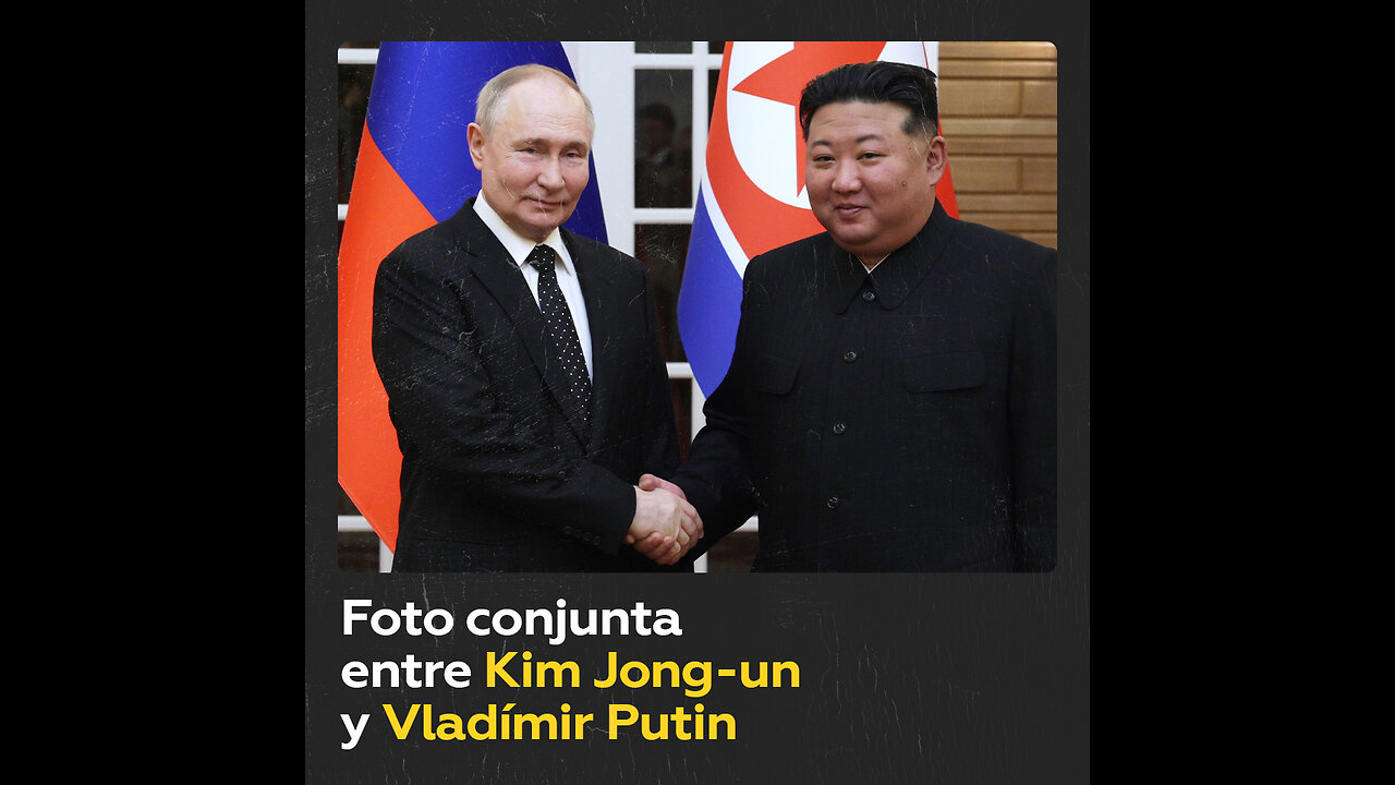 Kim Jong-un y Vladímir Putin se toman una foto conjunta en su visita oficial