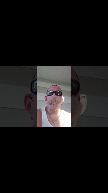 IM A WOKE SUPERSTAR! LOVE BIDEN AND BOOSTERS!!!!!!!!