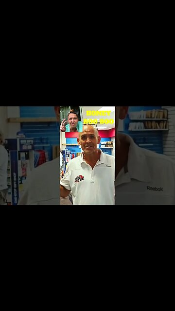 Frauditor Jessica Gets Wrong One at Post Office! #shorts