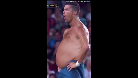 Ronaldo become pregnant 😂😂