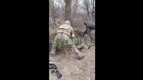 🔞⚠️warning🔞⚠️ PUR EVIL NAZI WAR CRIMES - UKRAINIAN NAZIS BURY ALIVE THEIR POW