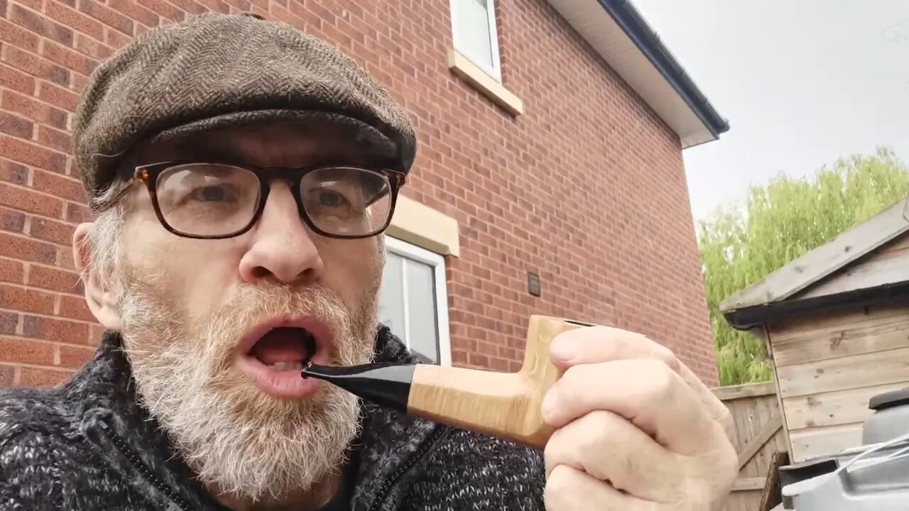 My Mr Brog #307 Arkitect Pipe Cgarsltd.Co.uk or mrbrog.com