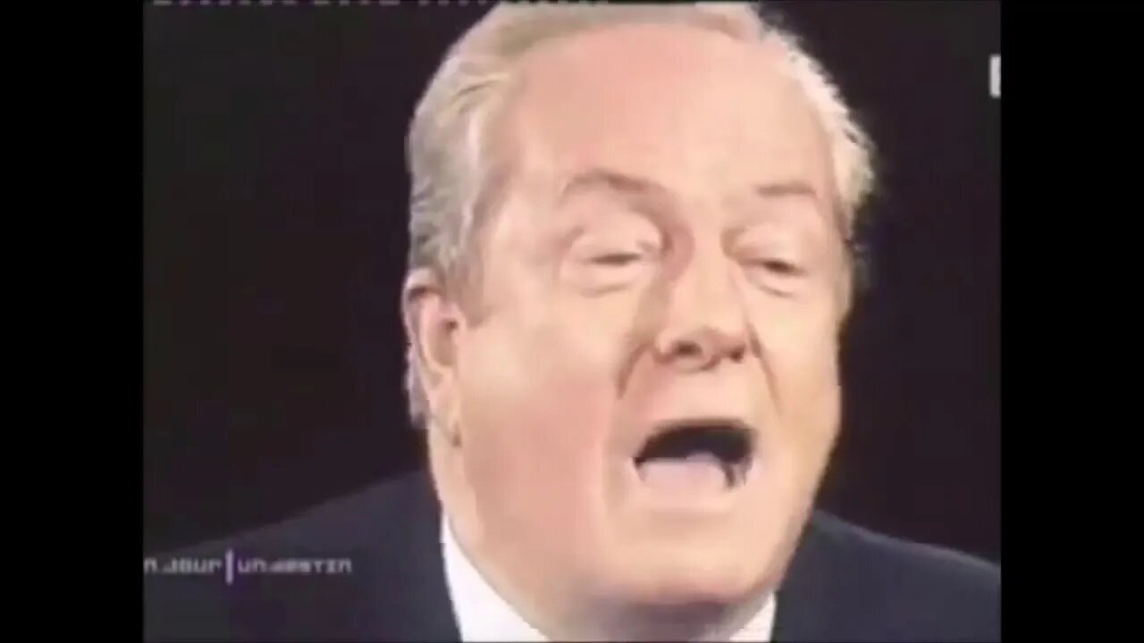 Jean-Marie le Pen - "Vous êtes un matamorphe, un tartatin, un bluffer"