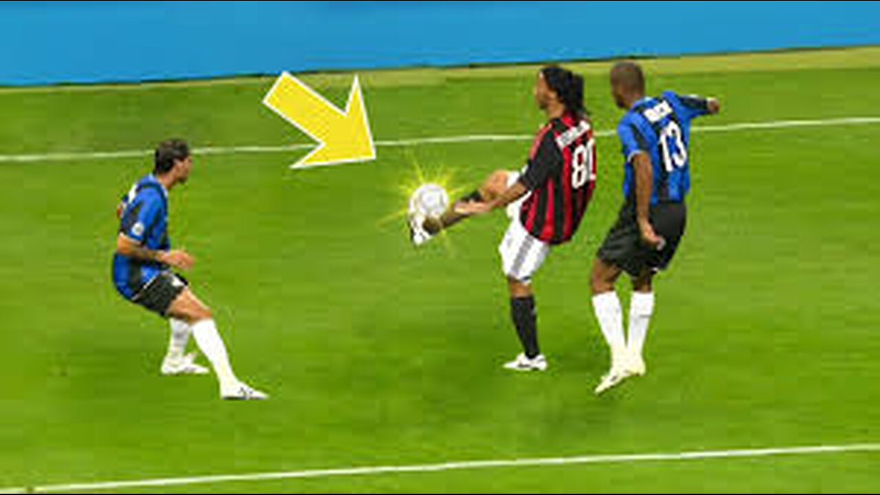 Ronaldinho Football Skills