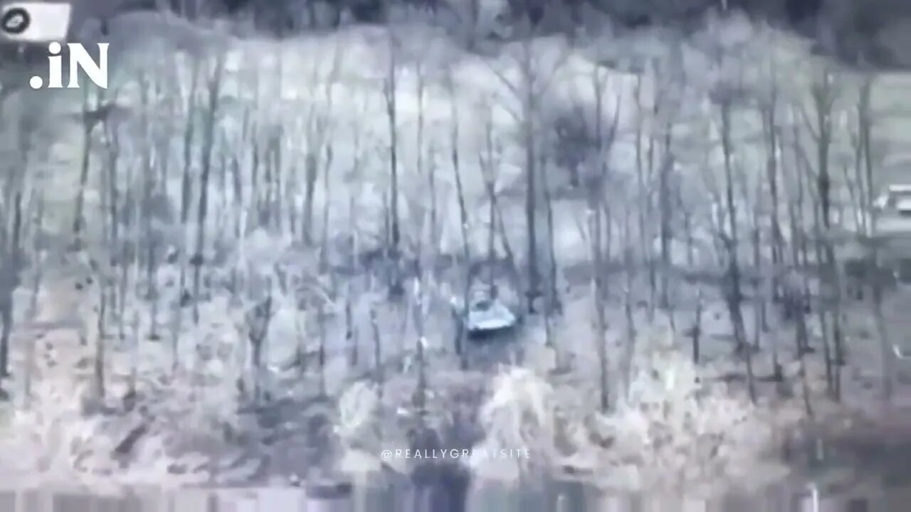 Ukrainian Troops Destroy Russian Tank