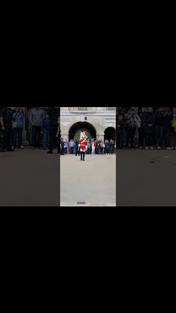 change over the reds 16 September 2022 #horseguardsparade