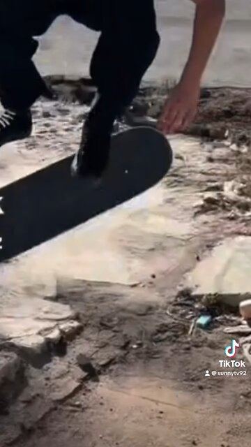 Dope skate clip 😎