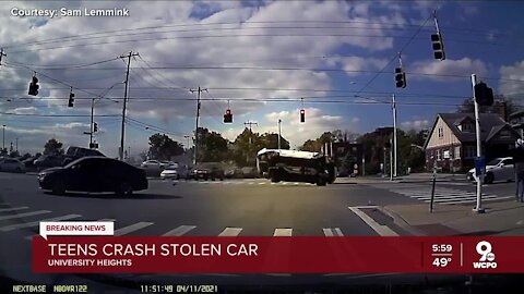 Police: Teens crash stolen car in University Heights