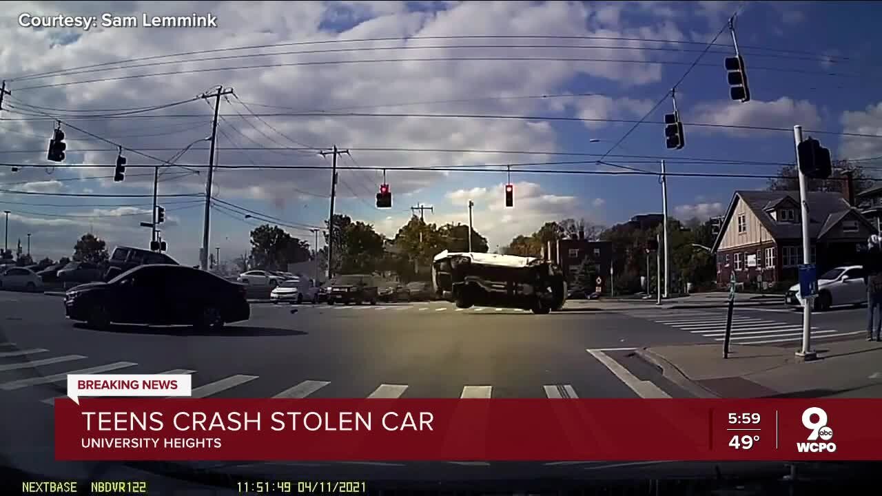 Police: Teens crash stolen car in University Heights