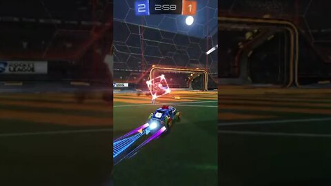 Replay in Slow Motion of The Grappling in Rocket League