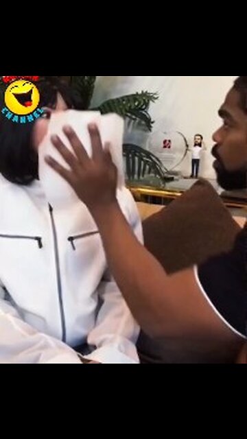 Who see face, not see heart