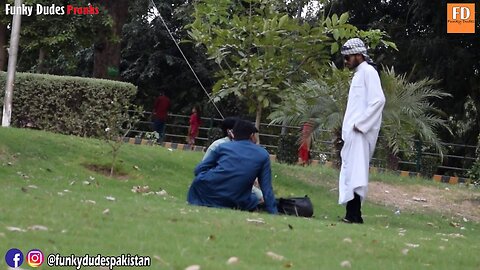 Bomb Prank in Pakistan | Epic Bomb Prank | Jalal Edition RUN | Ayomide Iruobe