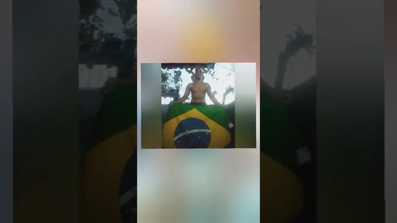 Povo Gado sendo Gado e aceitando o ERRO! Hê BOI!Ainda acham que ELE é MILITAR!