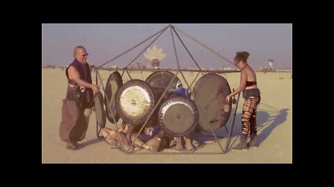 Admiral Hitzz and his Sonic Portal Psychedelic Spaceship are on Tour! Gong Meditation Below: