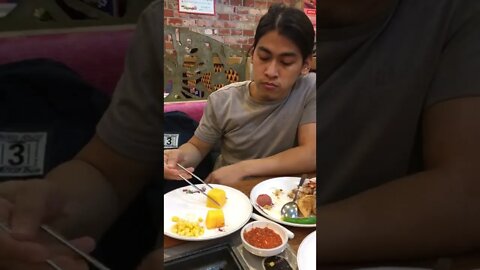 Guy Uses Hands Instead of Chopsticks #MegaFails #Shorts